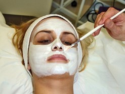 干燥皮肤秋季护理的方法